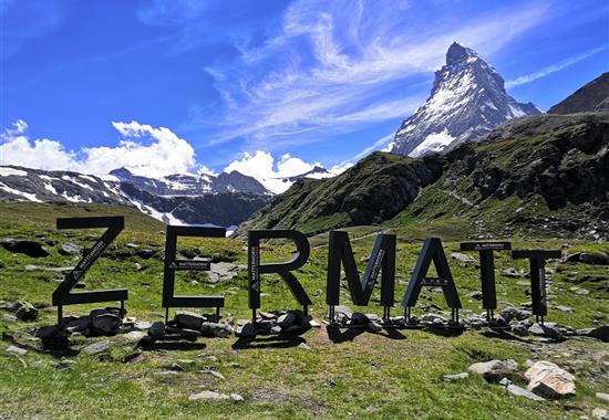 Alpské průsmyky a legendární Matterhorn - Švýcarsko