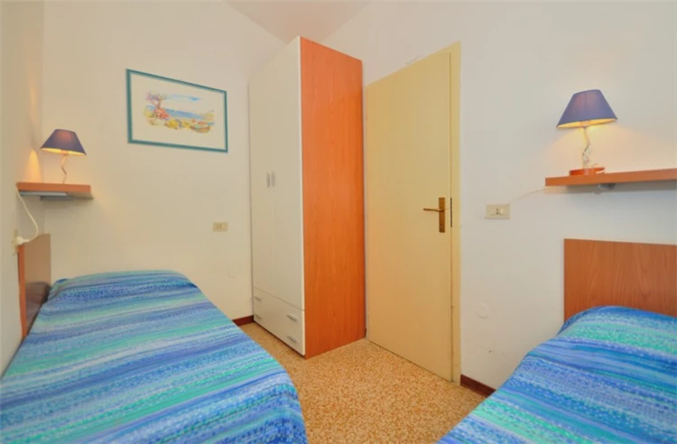 Interiér mobilního domu v kempu Cassiopea | Bibione / Villaggio Cassiopea