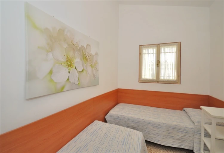 Obývací prostor chatky v kempu Cassiopea | Bibione / Villaggio Cassiopea
