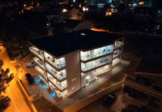 Promajna / Apartmánový dům Danica - Makarská riviéra