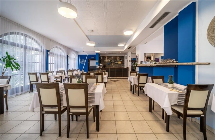 Výhled na moře z hotelu Nikola ve Vodicích | Vodice / hotel Nikola