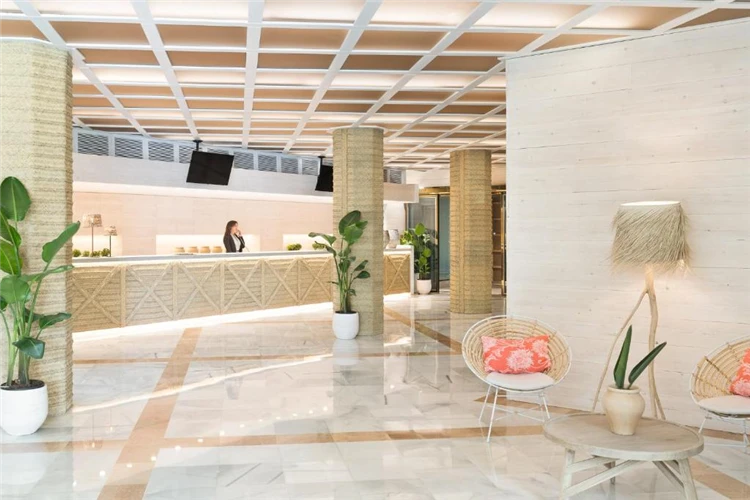 Recepce hotelu Indalo Park | Santa Susanna / Hotel Indalo Park