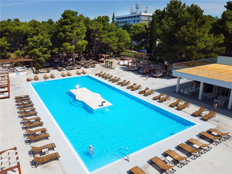 Hotelový pokoj s manželskou postelí ve Vodicích | Vodice / Hotel Imperial