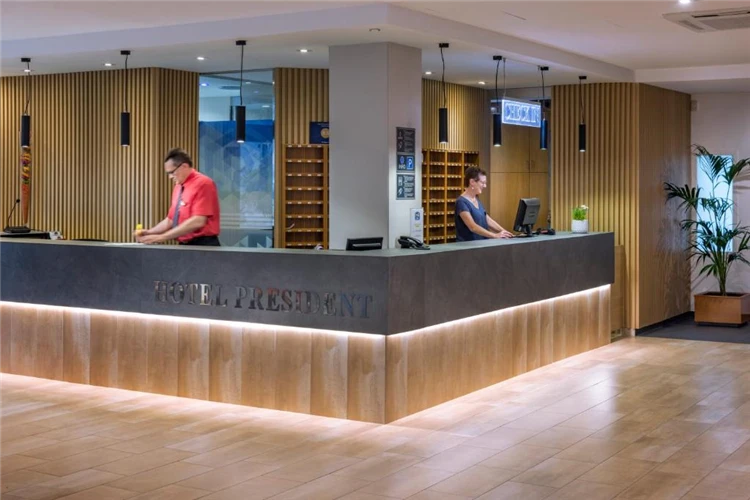Recepce hotelu President Calella – přivítání hostů | Calella / Hotel President