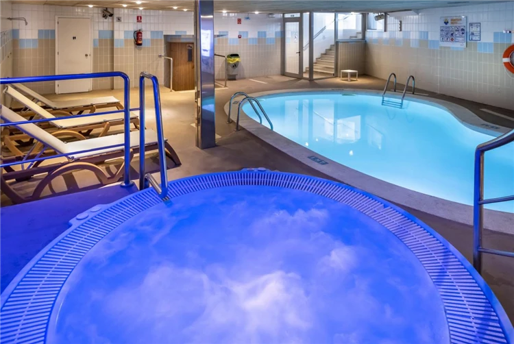 Wellness prostor spa hotelu GHT Marítim v Calelle | Calella / Hotel GHT Marítim