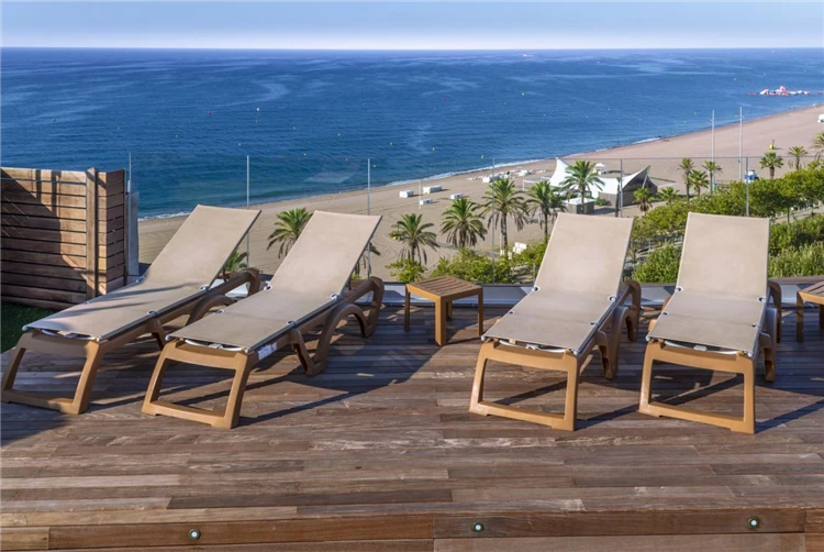 Terasa s výhledem na moře v hotelu GHT Marítim | Calella / Hotel GHT Marítim