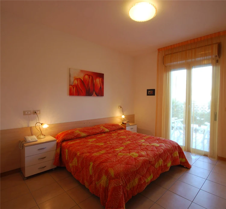 Playa Sirena – venkovní posezení u bazénu | Tortoreto Lido / Residence Playa Sirena