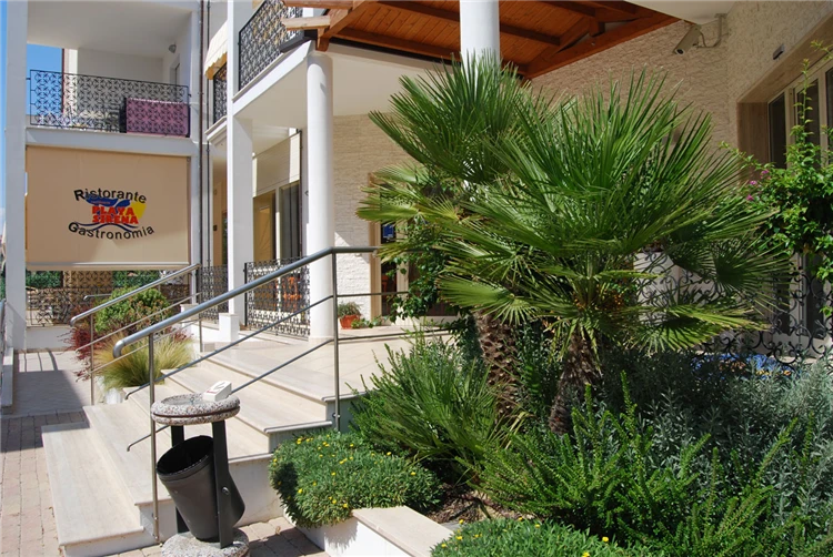 Obývací pokoj apartmánu Playa Sirena s nábytkem | Tortoreto Lido / Residence Playa Sirena