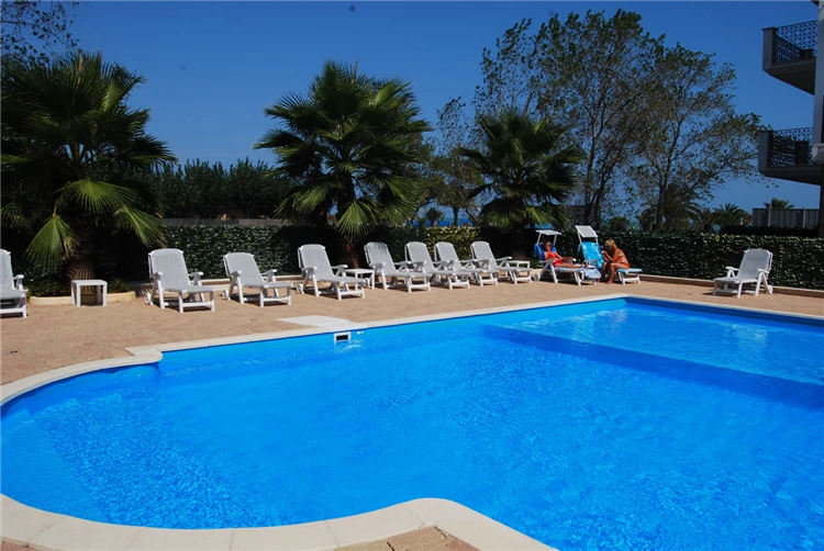Parkování nebo příjezdová cesta k rezidenci Playa Sirena | Tortoreto Lido / Residence Playa Sirena