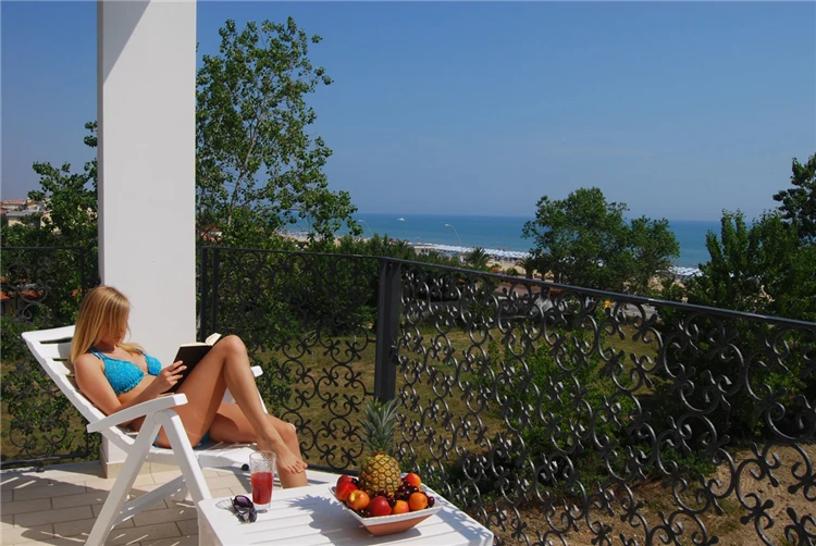 Galerie – pohled na pláž a moře u Playa Sirena | Tortoreto Lido / Residence Playa Sirena