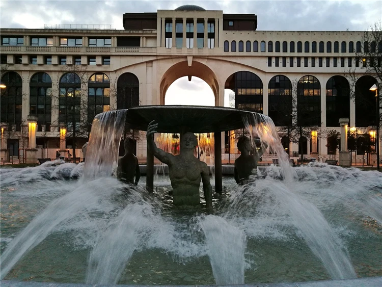 Ulice historického centra Montpellieru | Katarské hrady, Andorra a francouzské Pyreneje