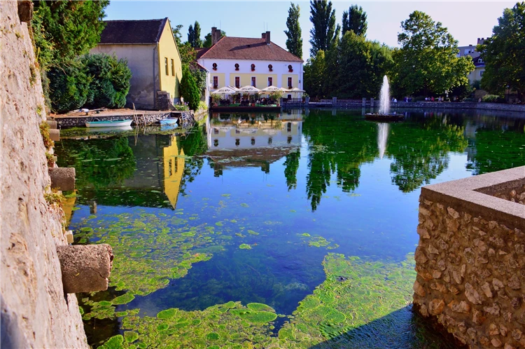 Panoramatický výhled na jezero Balaton | Prázdniny u Balatonu