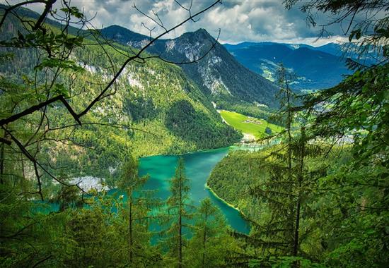 Oblast Berchtesgadenu a kulinářské speciality - Rakousko