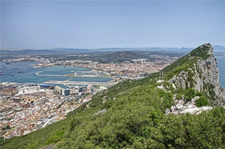 Panorama Gibraltaru s výhledem na záliv | Andalusie s výlety