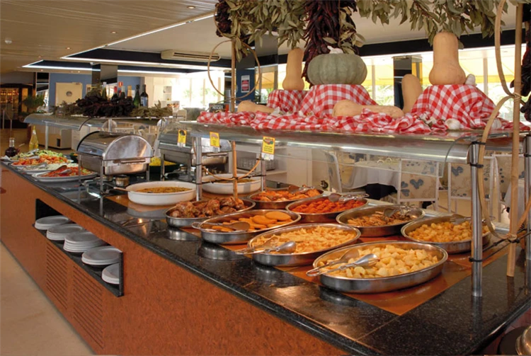Venkovní bazény hotelu Surf Mar v Lloret de Mar | Lloret de Mar / Hotel Surf Mar
