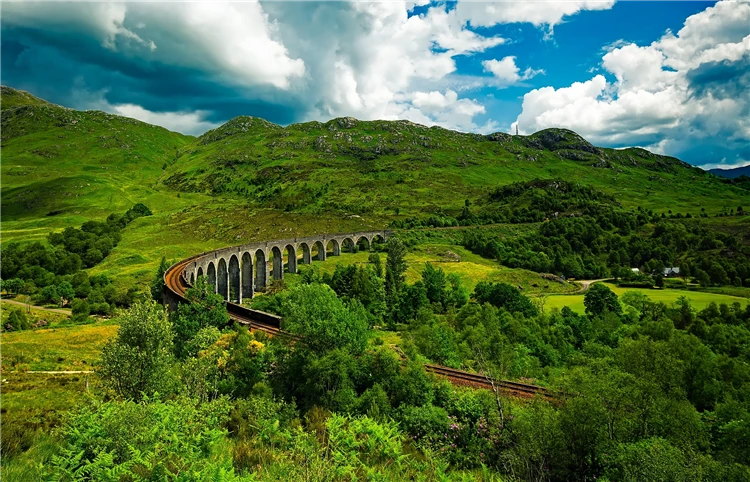 Ostrov Skye – divoká příroda a horský terén | Nedotčená příroda severního Skotska a fascinující ostrov Skye