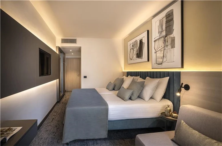 Zařízený pokoj s postelí v hotelu Aminess Maestral | Novigrad / Hotel Aminess Maestral