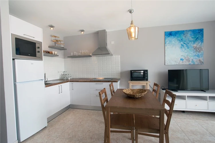 Teguisol – promenáda poblíž apartmánového komplexu | Costa Teguise / Apartmány Teguisol