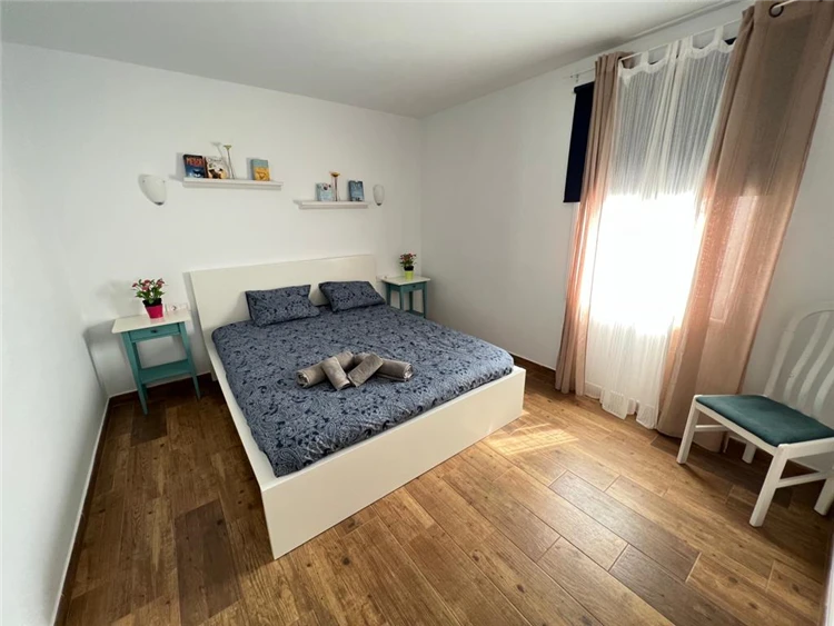 Teguisol – odpočívárna se slunečníky a lehátky | Costa Teguise / Apartmány Teguisol