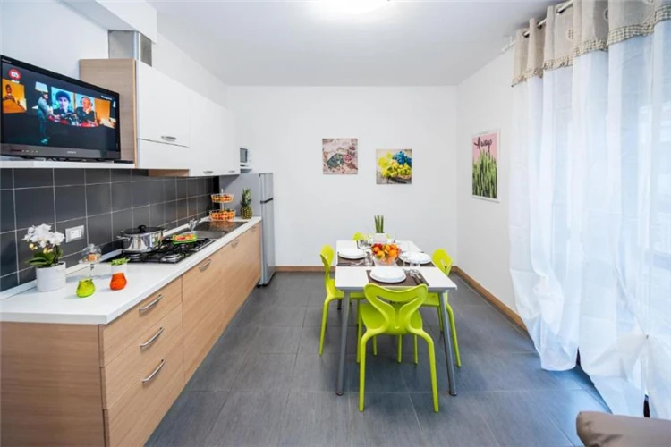 Residence Twigha Martinsicuro – odpolední pohled na areál v 14:00 | Martinsicuro / Residence Twigha