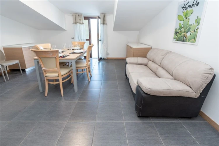 Residence Twigha Martinsicuro – pohled na areál v 17:00 | Martinsicuro / Residence Twigha