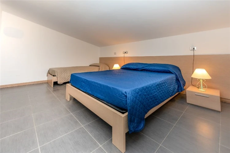Residence Twigha Martinsicuro – večerní nálada areálu v 19:00 | Martinsicuro / Residence Twigha
