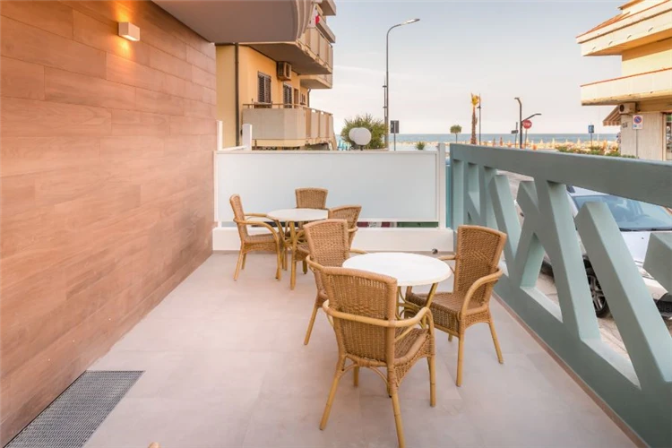 Residence Twigha Martinsicuro – noční pohled na areál v 21:00 | Martinsicuro / Residence Twigha