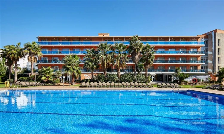 Exteriér hotelu Surf Mar v Lloret de Mar | Lloret de Mar / Hotel Surf Mar