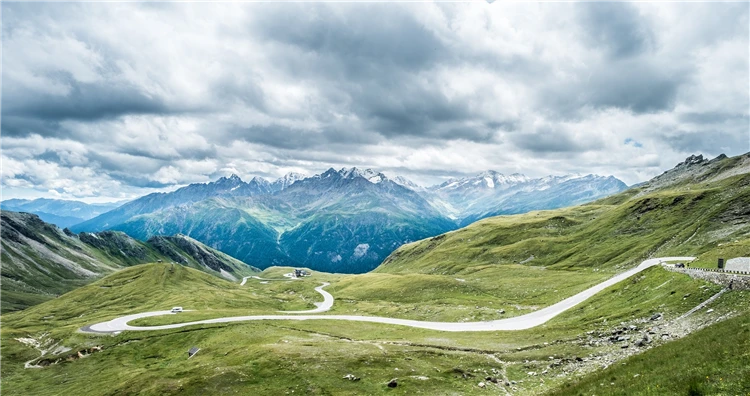 Grossglockner Hochalpenstrasse – panoramatická silnice v Alpách | NP Taury – kouzlo rakouských hor