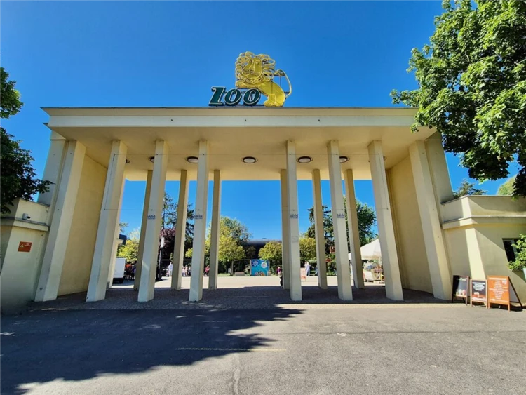 Vstupní brána wrocławské ZOO | Den ve Wroclawi: ZOO, Afrikarium a Sky Tower