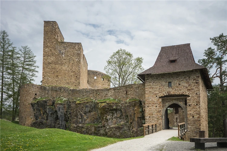 Hrad Velhartice na Šumavě | To nejlepší ze Šumavy