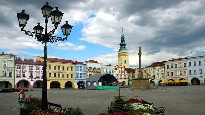 Tradiční valašská dřevěná architektura v přírodě | Za poznáním Valašska s turistikou