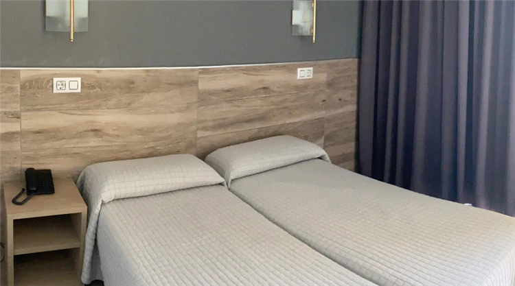 Pokoj s balkonem v hotelu Reymar | Malgrat de Mar / Hotel Reymar