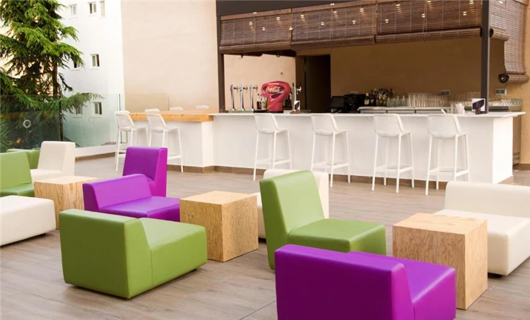 Bar hotelu Alegria Maripins s nápoji a obsluhou | Malgrat de Mar / Hotel Alegria Maripins