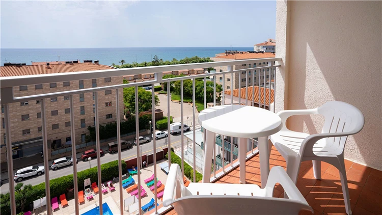 Prostory hotelu Medplaya Santa Monica v Calelle | Calella / Hotel Medplaya Santa Monica