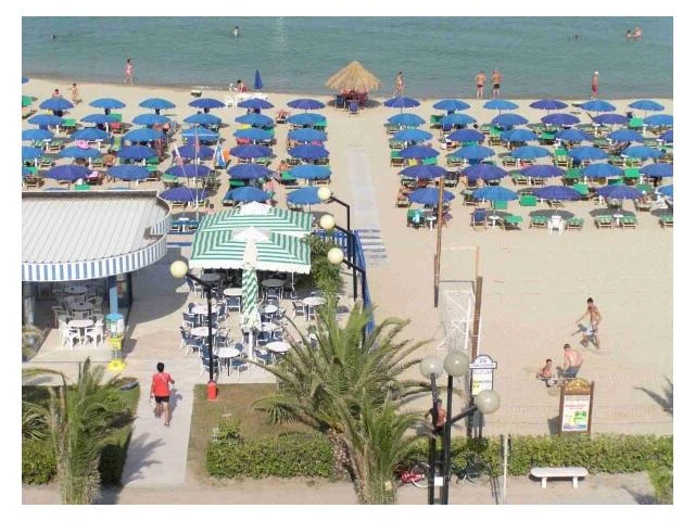 Exteriér hotelu Maxim v Caorle | Caorle / Hotel Maxim