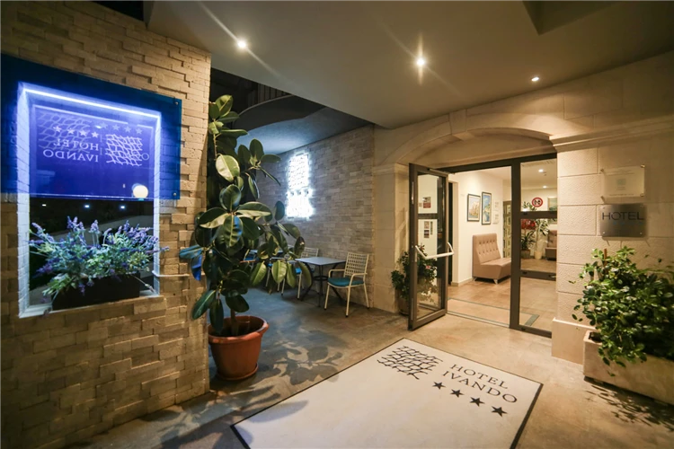 Hotelový pokoj v Hotel Ivando s pohodlným lůžkem | Drvenik / Hotel Ivando