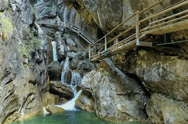 Bärenschützklamm v Oststeiermarku – divoká příroda a skály | Medvědí soutěska