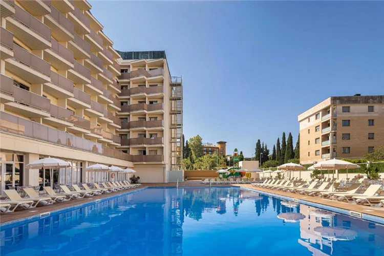 Hotel HTop Amatista – pohled na budovu | Lloret de Mar / Hotel HTop Amatista