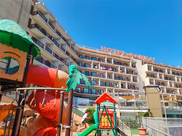 Exteriér hotelu Samba v Lloret de Mar | Lloret de Mar / Hotel Samba