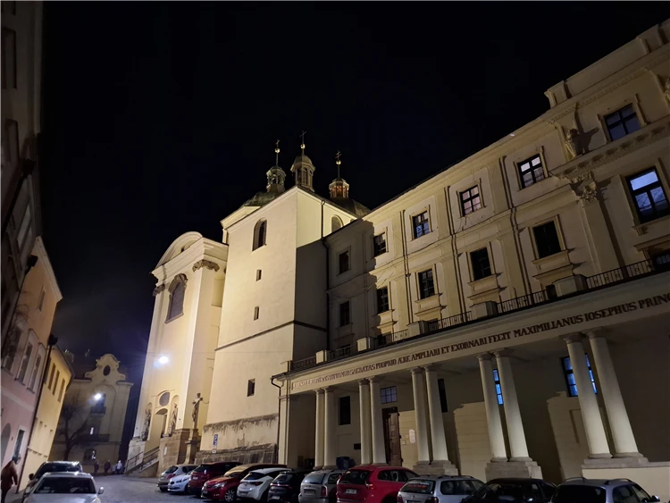 Večerní procházka po vánočních trzích v Olomouci | Olomouc a Bouzov - adventní čas na Hané