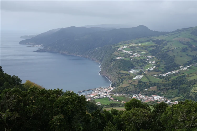 Výlet na Azorských ostrovech – pohled do krajiny | Azorské ostrovy São Miguel a Santa Maria