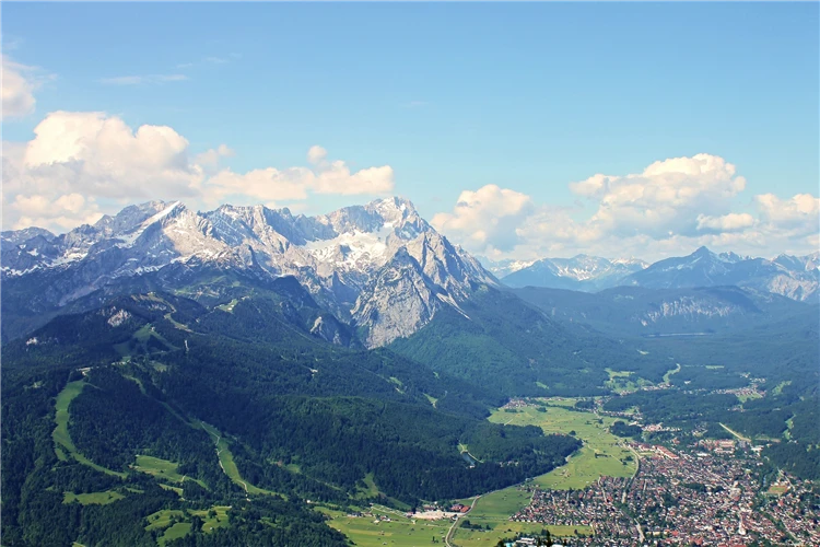 Vrchol Zugspitze – nejvyšší hora Německa v zimě | Krajinou alpských vrcholů a jezer Rakouska, Německa a Švýcarska