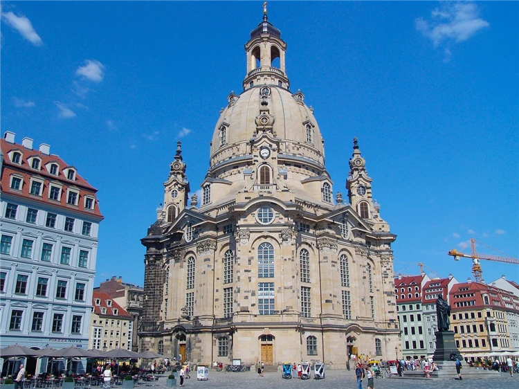 Nábřeží Drážďan s výhledem na Frauenkirche | Drážďany, Berlín a německé "Versailles"