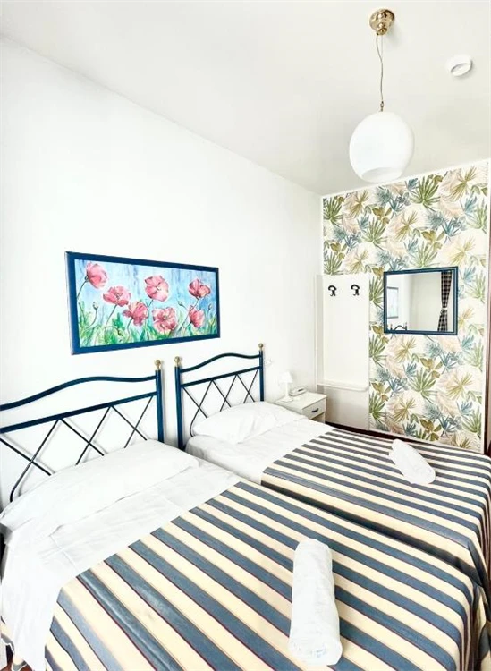 Hotelová budova Riviera Lido di Jesolo z exteriéru | Lido di Jesolo / Hotel Riviera