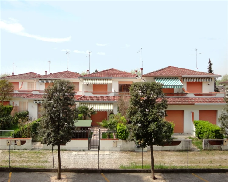 Vilky Piscine v Porto Santa Margherita – pohled na areál | Caorle - Porto Santa Margherita / Vilky Piscine