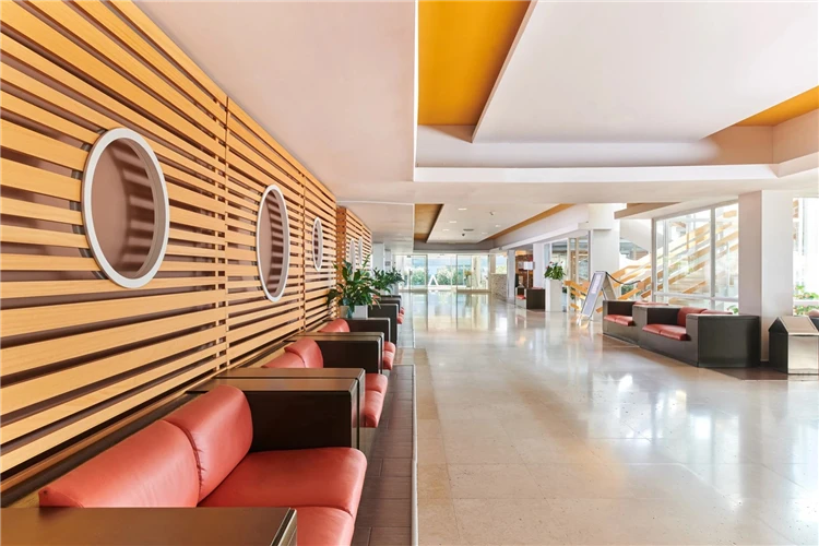 Hotelová chodba Hotelu Delfin v Poreči | Poreč / Hotel Delfin