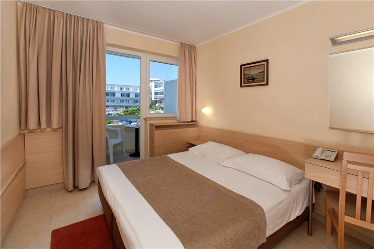 Dvoulůžkový pokoj Hotelu Delfin v Poreči | Poreč / Hotel Delfin