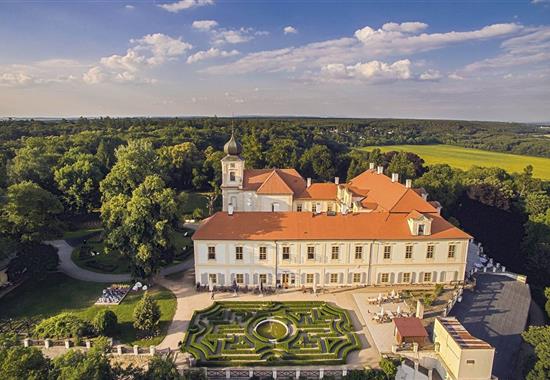 Zámky Českého Ráje - Loučeň a Dětenice - Česká republika