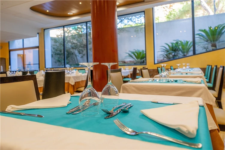Jídelna hotelu Blaumar | Blanes / Hotel Blaumar